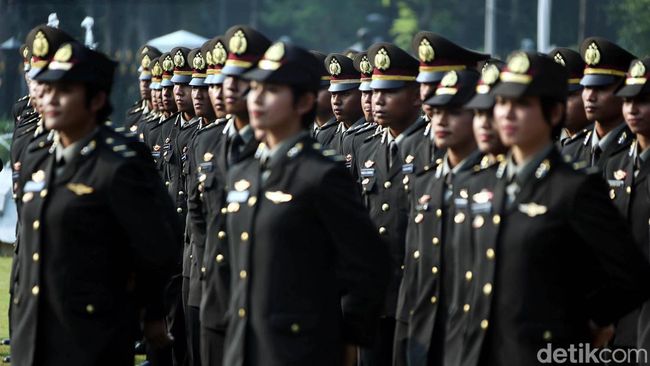 Menjadi Bhayangkari Tangguh: Panduan Lengkap Pendaftaran Akpol Wanita 2024