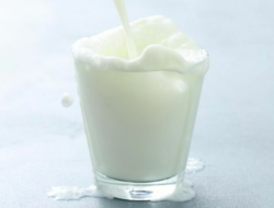 Pakar Ungkap Bahaya Susu Kental Manis: Berpotensi Picu Anemia pada Anak dan Ibu Hamil Pakar Ungkap Bahaya Susu Kental Manis: Berpotensi Picu Anemia pada Anak dan Ibu Hamil