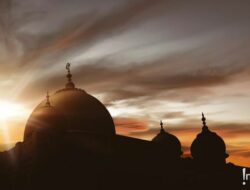 10 Kultum Tarawih Ramadan 2024: Menggapai Keberkahan dengan Sedekah 10 Kultum Tarawih Ramadan 2024: Menggapai Keberkahan dengan Sedekah
