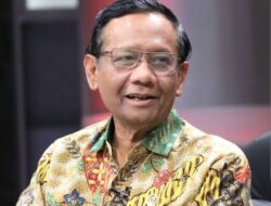 Kasus Korupsi Mantan Gubernur Maluku Utara, Mahfud MD Sarankan KPK Panggil Bobby Nasution, Agar Tidak Terkesan Pandang Bulu. Kasus Korupsi Mantan Gubernur Maluku Utara, Mahfud MD Sarankan KPK Panggil Bobby Nasution, Agar Tidak Terkesan Pandang Bulu.
