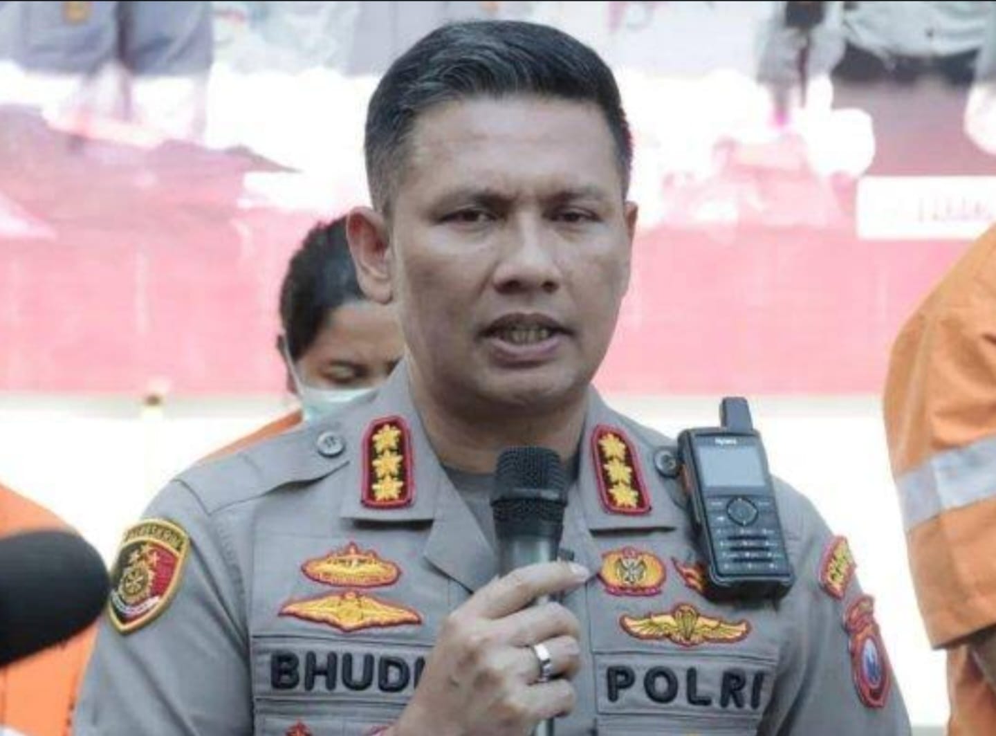 Kombes Pol Budi Hermanto Dimutasi ke Polda Jatim, Setelah Mengukir Banyak Prestasi Yang Mengiringi Karirnya. Gubernur LIRA : Bang Buher Layak Mendapat Bintang.