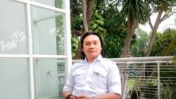 Quo Vadis Guru Berhadapan dengan Hukum (Tantangan menjaga adab, disiplin, budaya, moral, etika, wawasan dan menghindari jadi contoh kesewenang-wenangan)