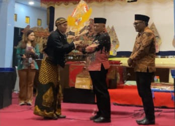 Bupati Malang Hadiri Pagelaran Wayang Kulit HUT Ke-151 Desa Gedogwetan
