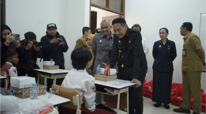 Hari Pertama Sekolah Rakyat di Kota Malang Dimulai, 100 Siswa Jalani Tes Kesehatan