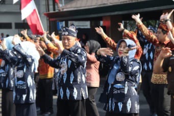 Bupati Malang Pimpin Upacara Harganas ke-32, Tegaskan Keluarga sebagai Fondasi Bangsa