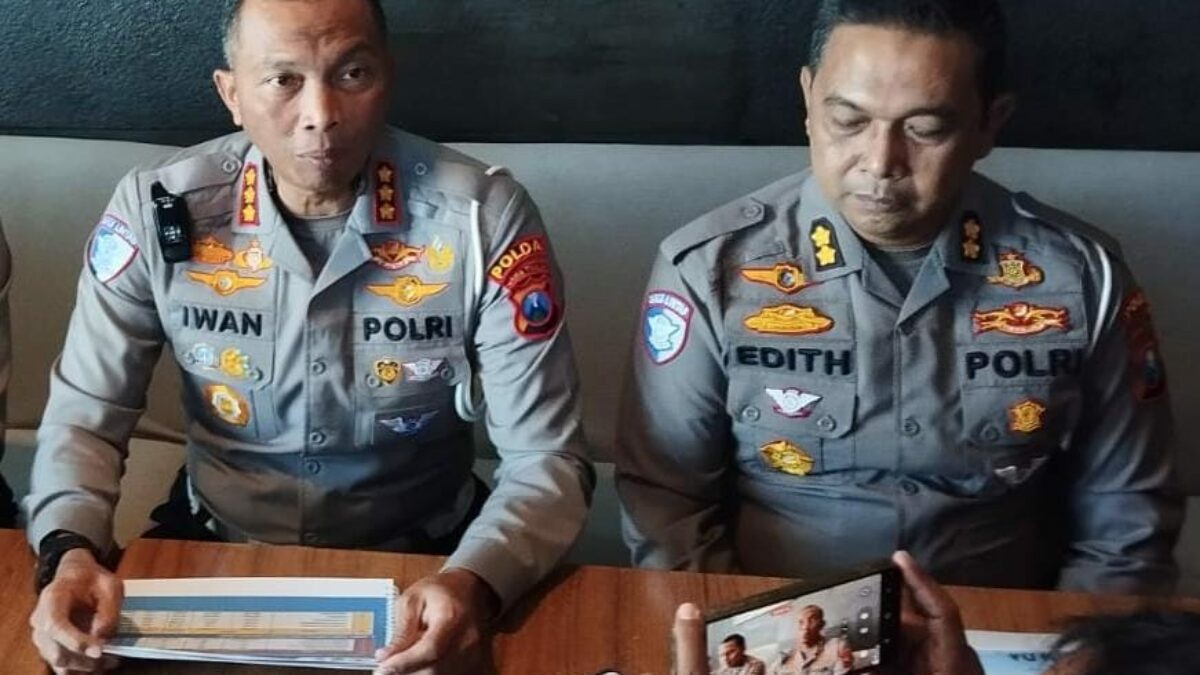 Siapkan Buffer Zone, Ditlantas Polda Jatim Urai Kemacetan Jalur Situbondo-Ketapang