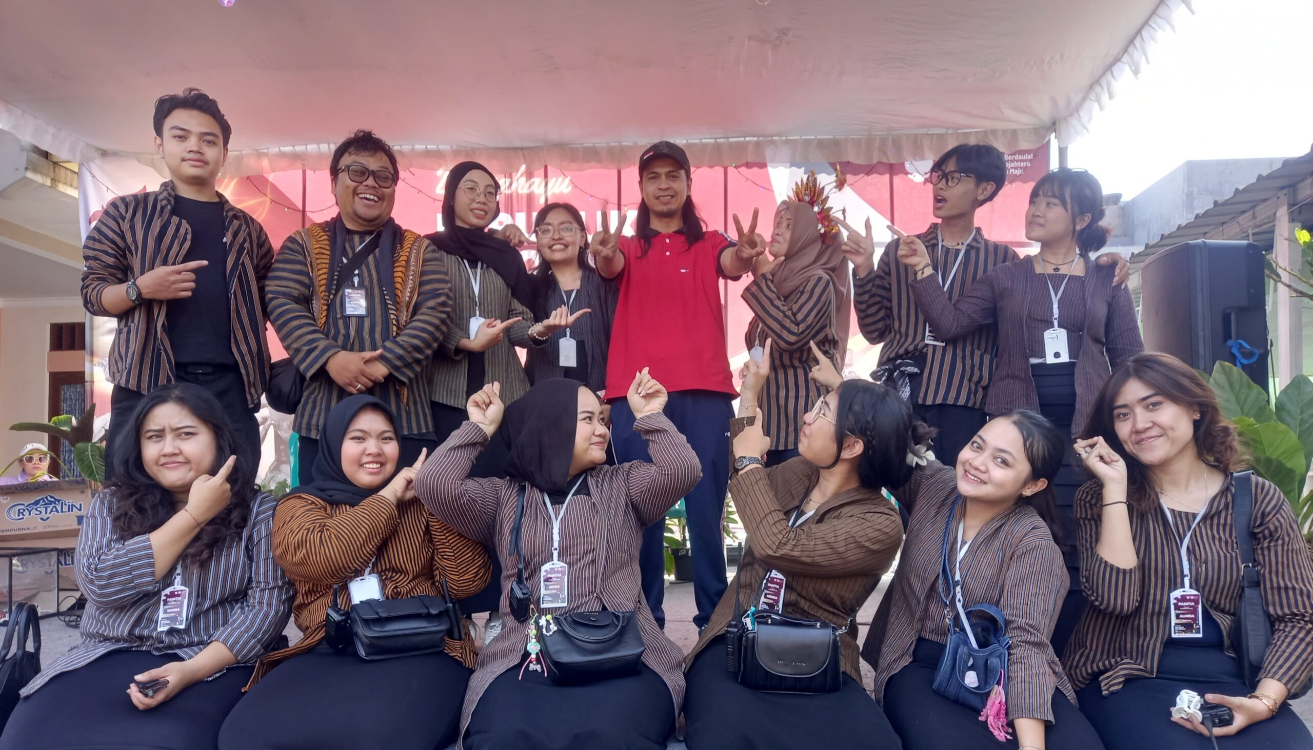 HUT ke-80 RI di RW 04 Lowokwaru: Antusias Warga Meriahkan dengan Senam Horeg hingga Bantengan