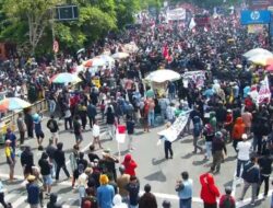 Kericuhan Demo Pati, 64 Orang Luka, Polisi Tegaskan Tak Ada Korban Jiwa