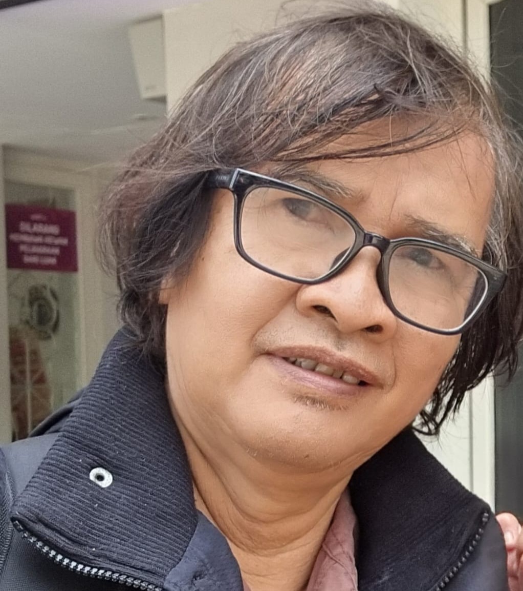 Tengsoe Tjahjono: Puisi sebagai Jeritan Bangsa