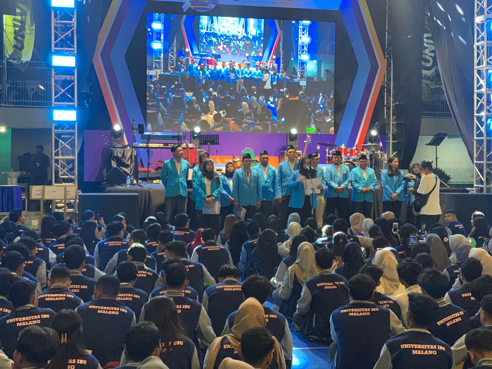 1.200 Mahasiswa UIBU Resmi Jalani Yudisium, Rektor Pesan Lulusan Jangan Berhenti Belajar