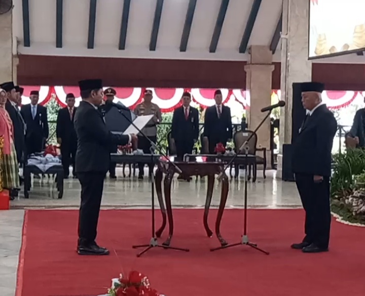 Dilantik Jadi Pj. Sekda Kabupaten Malang, Ir. Tomie Herawanto Bacakan Pakta Integritas