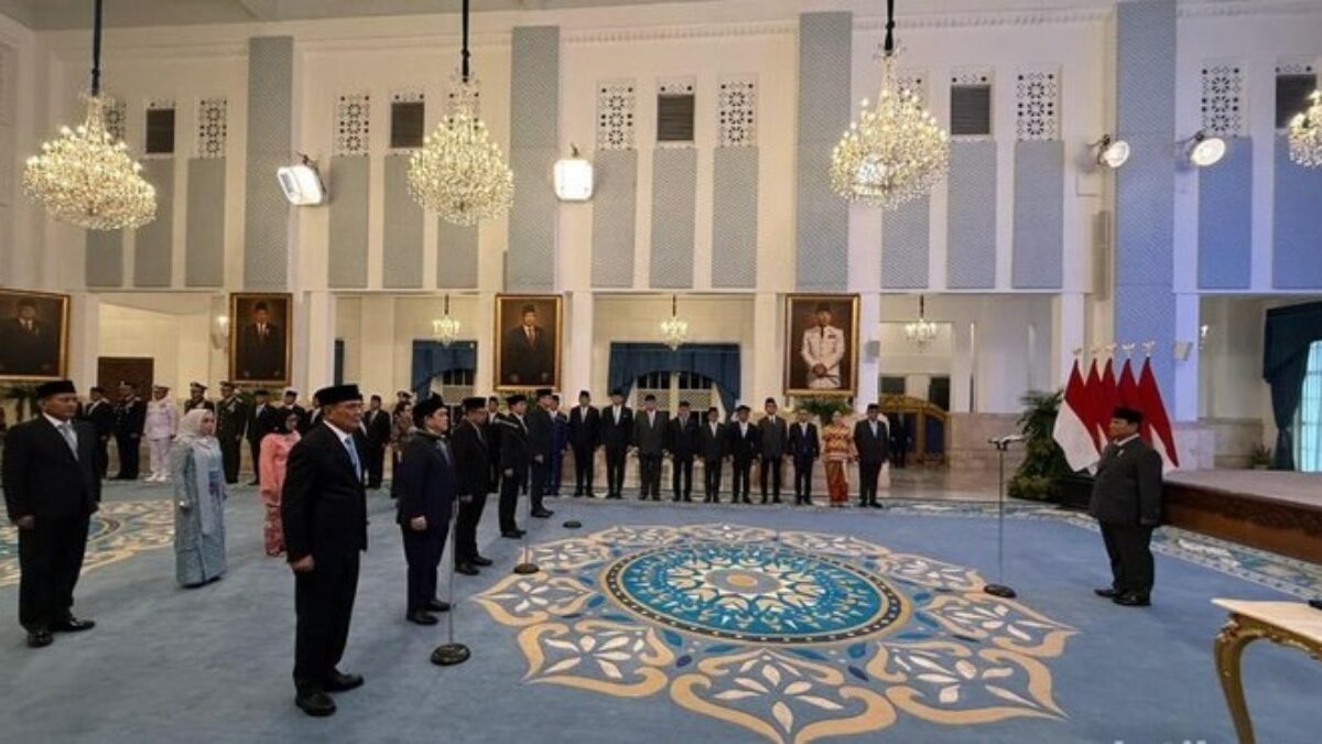 Profil Lengkap 11 Pejabat Baru Hasil Reshuffle Kabinet Prabowo, Ada Erick Thohir hingga Djamari Chaniago