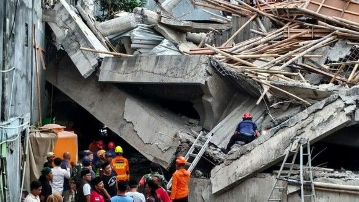 Musala Ponpes Al Khoziny Ambruk, Diduga Karena Struktur Bangunan Tak Kuat Menahan Beban