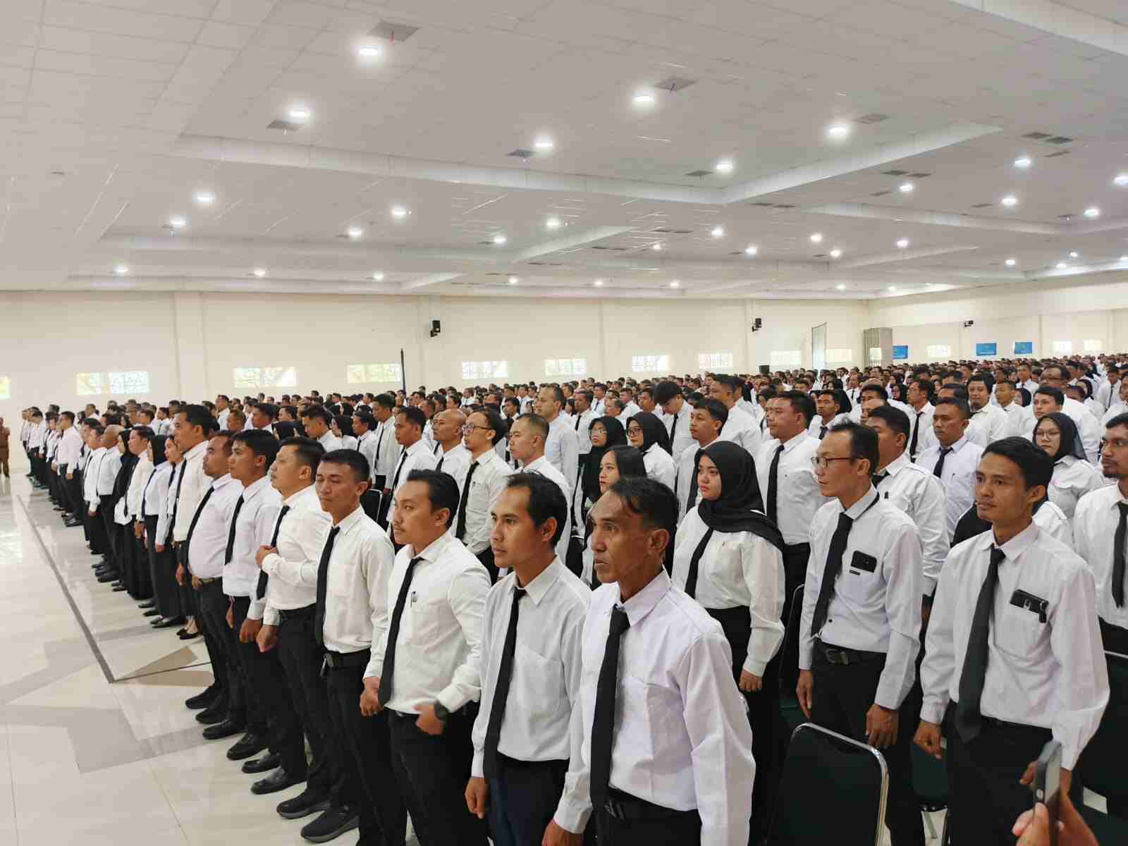1.728 PPPK Tahap II Resmi Diangkat, Perkuat Layanan Pendidikan dan Kesehatan Kota Malang