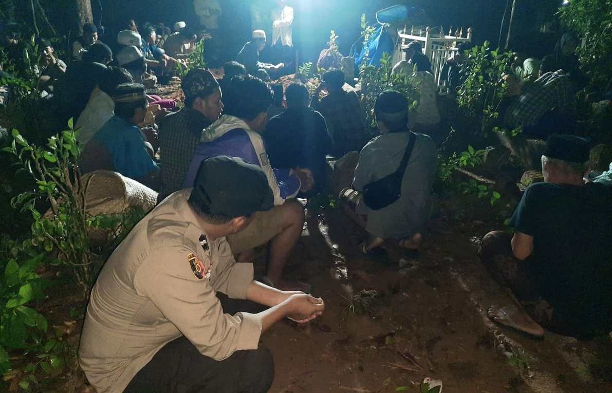 Korban Meninggal Musala Ponpes Al Khoziny Dipulangkan ke Bangkalan, Dimakamkan Dini Hari