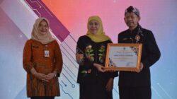 Dari Guru ke Penerbit: Kiprah Cak Inin Mukminin Pasca Pensiun di Dunia Literasi
