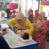 Bentuk Kepedulian, Alfamart Gelar Posyandu Periksa Ratusan Balita dan Puluhan Lansia