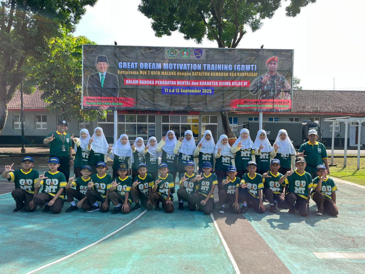 Siswa Kelas 6 Mindatama Ditempa Karakter dan Disiplin Lewat GDMT Korps Pasgat 464 TNI AU