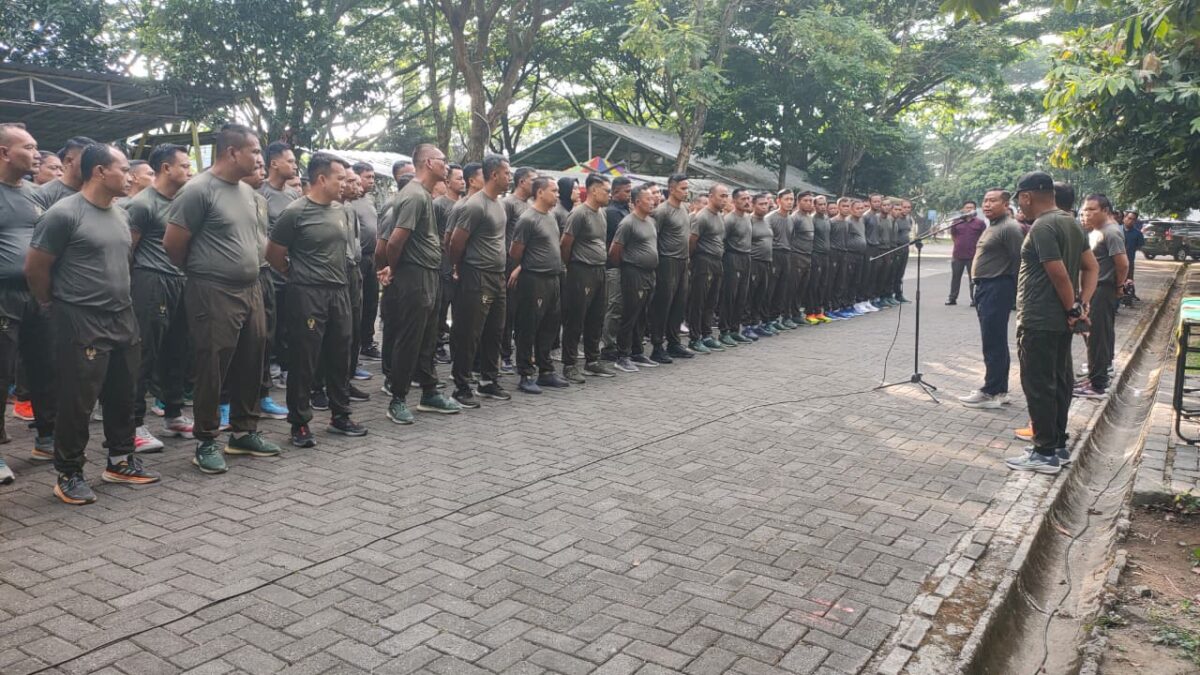 Targetkan Wilayah Bebas Korupsi, Danrem 083/Bdj Kolonel Inf Kohir Ajak Prajurit Lebih Kreatif dan Waspada