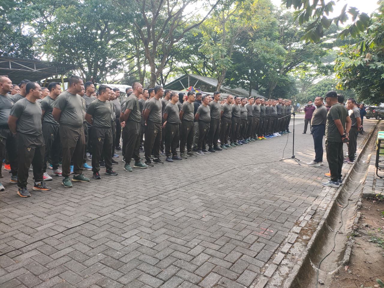 Targetkan Wilayah Bebas Korupsi, Danrem 083/Bdj Kolonel Inf Kohir Ajak Prajurit Lebih Kreatif dan Waspada