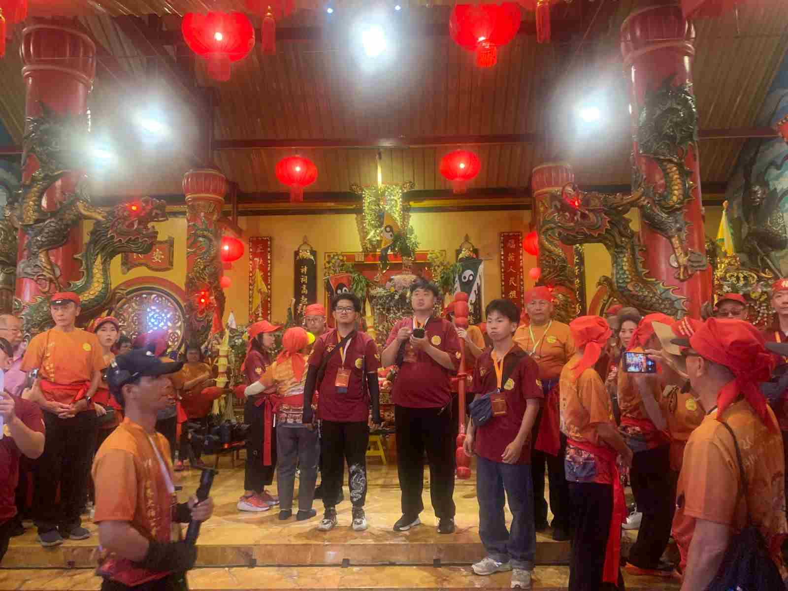 Ribuan Wisatawan Padati Perayaan 200 Tahun Kelenteng Eng An Kiong Malang dengan Kirab Budaya Berbagai Etnis