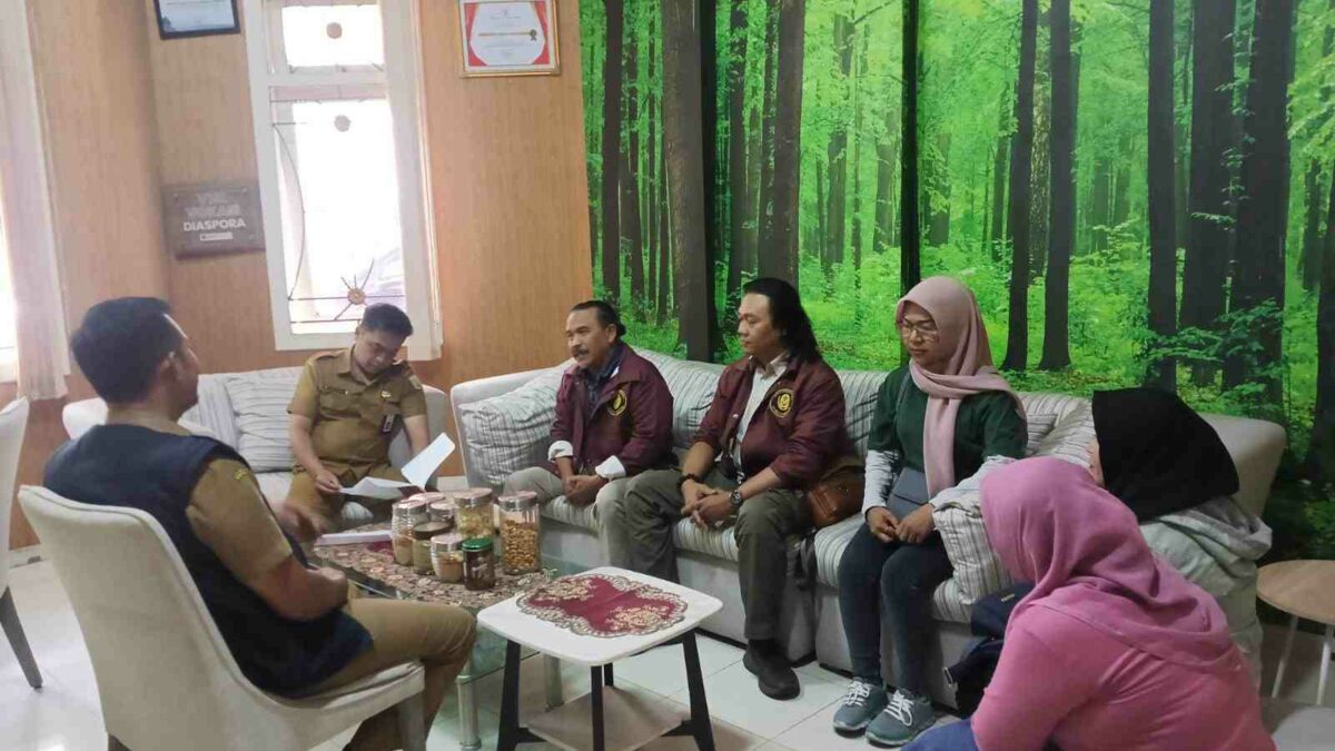 Buruh Pabrik Rokok PT PM Alami Union Busting Adukan ke Disnaker Kabupaten Malang, Belum ditanggapi Serius
