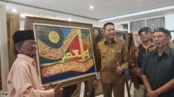 Walikota Malang Buka Pameran Lukisan “Lintas Jalur Langit”, Angkat Potensi Seniman Lokal