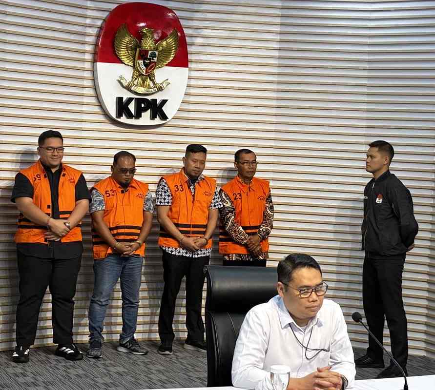KPK Beberkan Alasan Tiga Tahun Baru Tetapkan Tersangka Kasus Dana Hibah Jatim