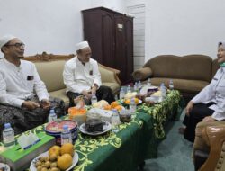 Wabup Malang Lathifah Shohib Sowan ke KH Abdul Salam Mujib, Doakan Ponpes Al Khoziny Bangkit Usai Musibah