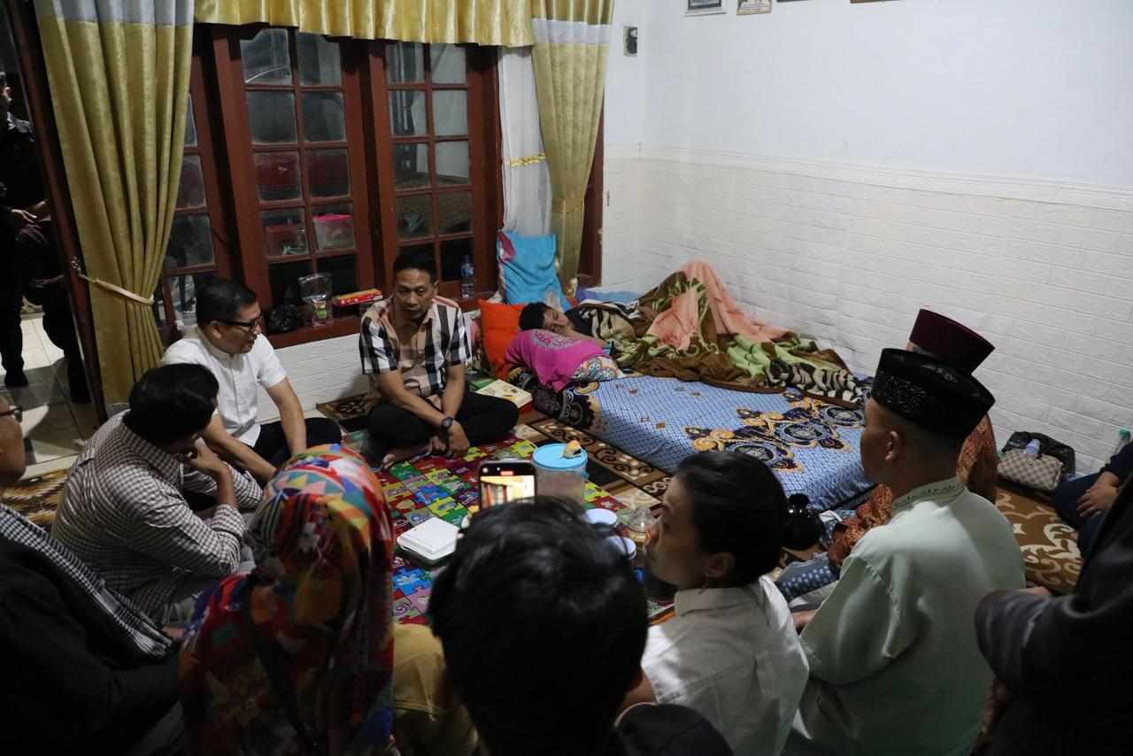 Wali Kota Malang Kunjungi Rumah Santri Korban Musibah Ponpes Al Khoziny