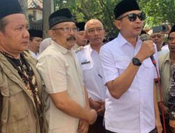 Santri Malang Raya Gelar Aksi Damai, Walikota Saran Lewat Jalur Hukum dalam Kasus Konten Trans7 Santri Malang Raya Gelar Aksi Damai, Walikota Saran Lewat Jalur Hukum dalam Kasus Konten Trans7