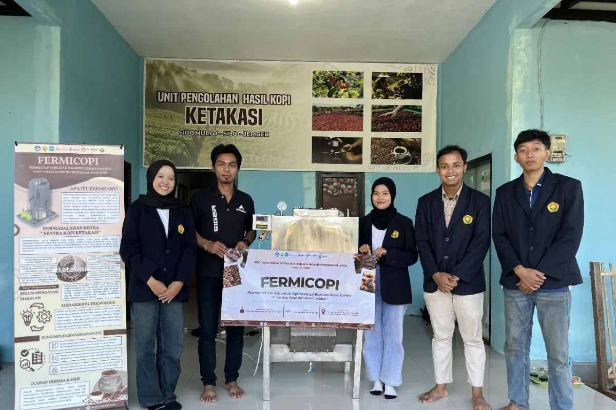 Mahasiswa Unej Ciptakan Fermentor Kopi Cerdas untuk Tingkatkan Mutu Wine Coffee di Jember