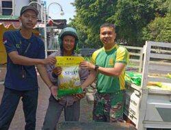 Bantu Warga, Menarmed 2 Kostrad Malang Kembali Gelar Bazar Beras Murah Bulog Bantu Warga, Menarmed 2 Kostrad Malang Kembali Gelar Bazar Beras Murah Bulog