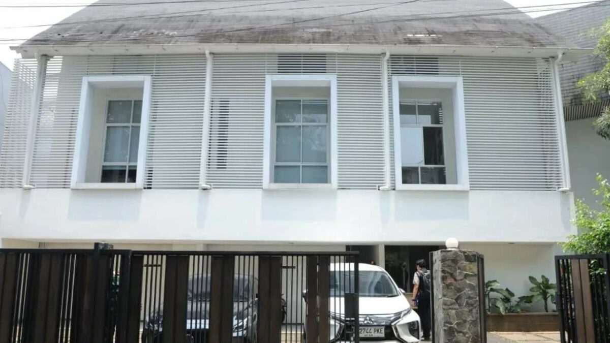 Kejagung Resmi Sita Rumah Mewah Riza Chalid di Kebayoran Baru