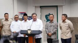 BLT Kesra Resmi Diluncurkan, 35 Juta Keluarga Dapat Rp900 Ribu dan Lulusan Baru Dapat Program Magang