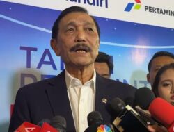 Polemik Utang Whoosh: Jokowi Bungkam, Purbaya Tegas Tolak APBN, Luhut Jalankan Restrukturisasi dengan China Polemik Utang Whoosh: Jokowi Bungkam, Purbaya Tegas Tolak APBN, Luhut Jalankan Restrukturisasi dengan China