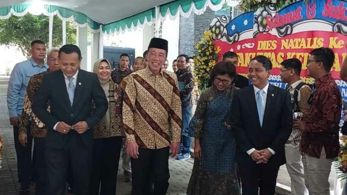 Jokowi Bungkam, Purbaya Tegas Tolak APBN Bayar Utang Kereta Cepat Whoosh