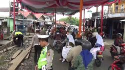 Warga Sambut Baik! Surabaya Resmi Perketat Izin Tenda Hajatan di Jalan Umum demi Kelancaran Publik