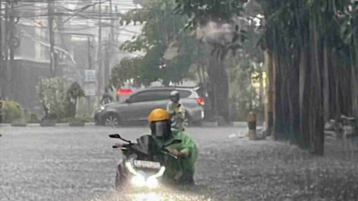 Curah Hujan Tinggi, 22 Titik Banjir Kota Malang Tergenang, Drainase Jadi Sorotan BPBD