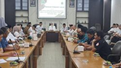 Warga Bululawang Keluhkan Debu dan Truk PG Krebet, DPRD Malang Turun Tangan