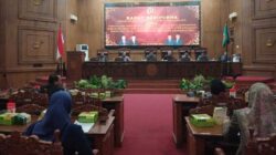 Rapat Paripurna Pemakzulan Bupati Pati Sudewo Digelar 31 Oktober, DPRD Pastikan Netral dan Transparan Rapat Paripurna Pemakzulan Bupati Pati Sudewo Digelar 31 Oktober, DPRD Pastikan Netral dan Transparan