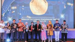 Sabet 2 Penghargaan Anugerah Kampus Unggulan, UIBU Tunjukkan Konsistensi dalam Mutu dan Prestasi Mahasiswa Sabet 2 Penghargaan Anugerah Kampus Unggulan, UIBU Tunjukkan Konsistensi dalam Mutu dan Prestasi Mahasiswa