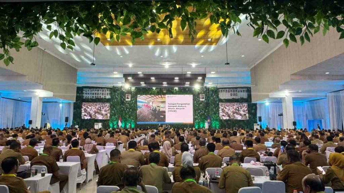 Mendagri : Rakor Nasional Sinkronisasi Program 2025 sebagai Program Menyusun Rencana Pembangunan dan Keuangan Mendatang