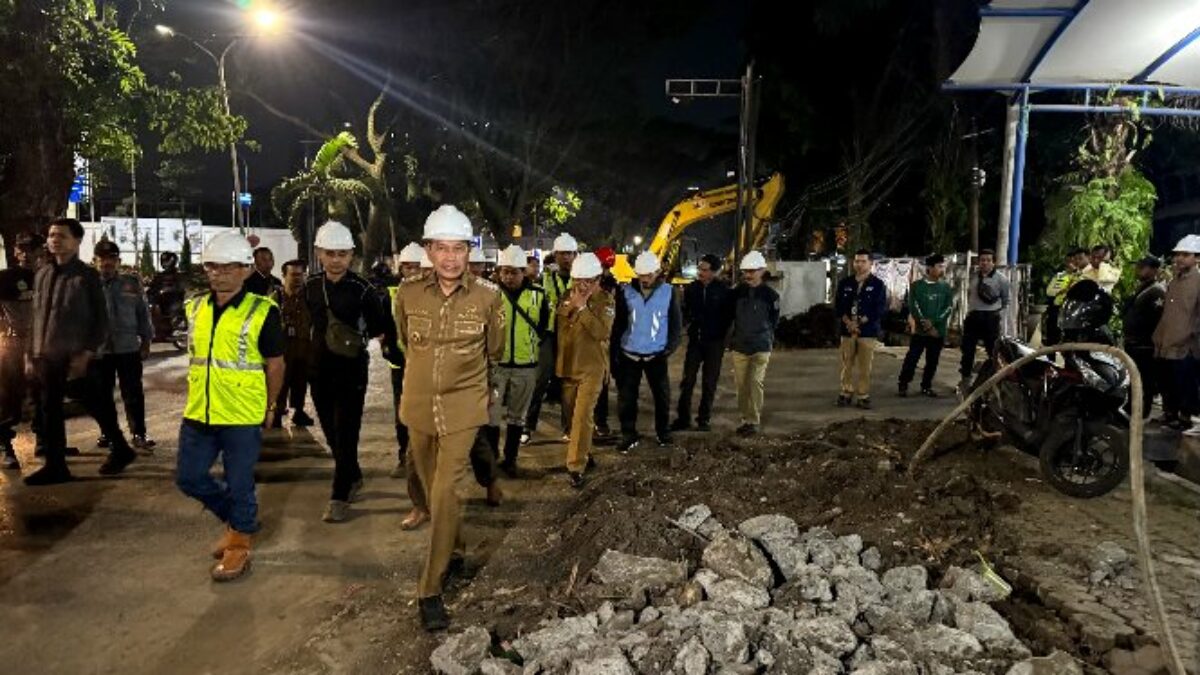 Tinjau Proyek Drainase Soetta Walikota Harapkan Ketepatan Dalam Waktu Pelaksanaan Pengerjaan