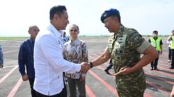 Danlanud Abd Saleh Sambut Kedatangan Menko Bidang Infrastruktur dan Pembangunan Kewilayahan Danlanud Abd Saleh Sambut Kedatangan Menko Bidang Infrastruktur dan Pembangunan Kewilayahan
