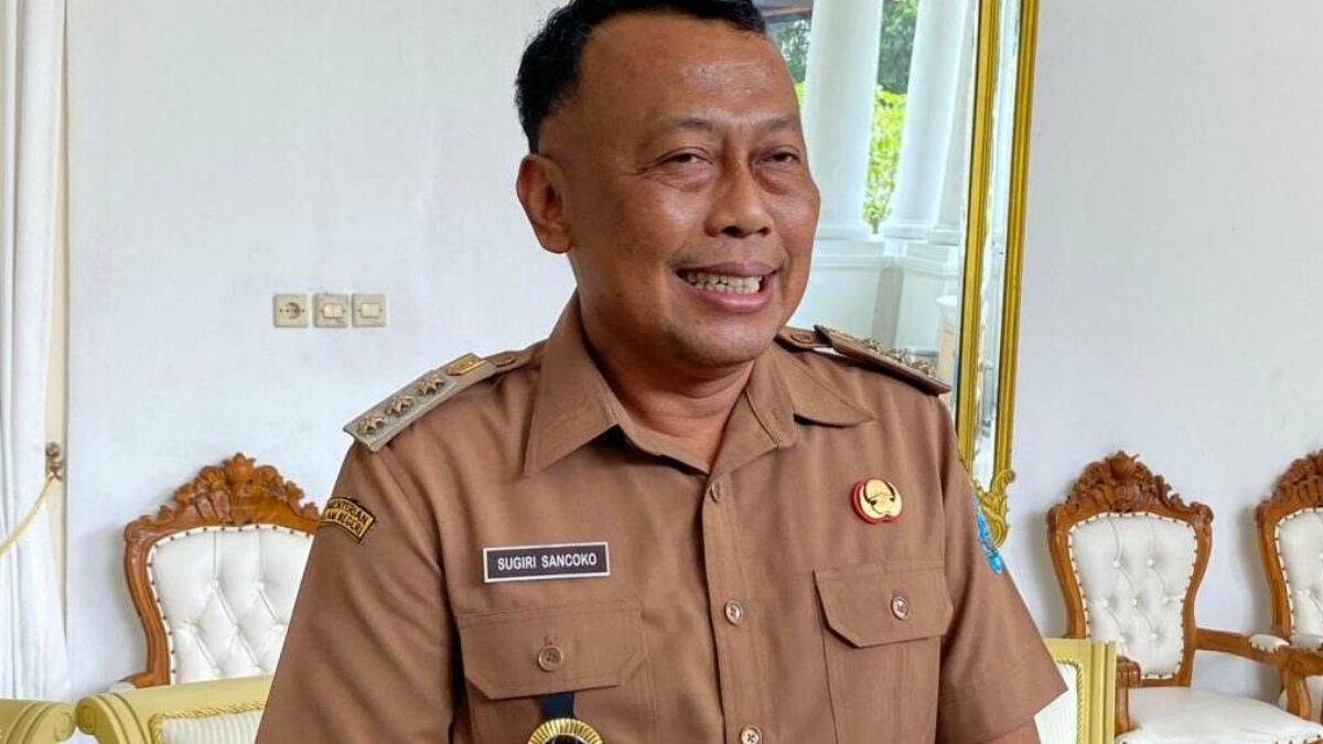 Bupati Ponorogo Ditangkap KPK! OTT Dugaan Terkait Mutasi-Seleksi Jabatan Bupati Ponorogo Ditangkap KPK! OTT Dugaan Terkait Mutasi-Seleksi Jabatan