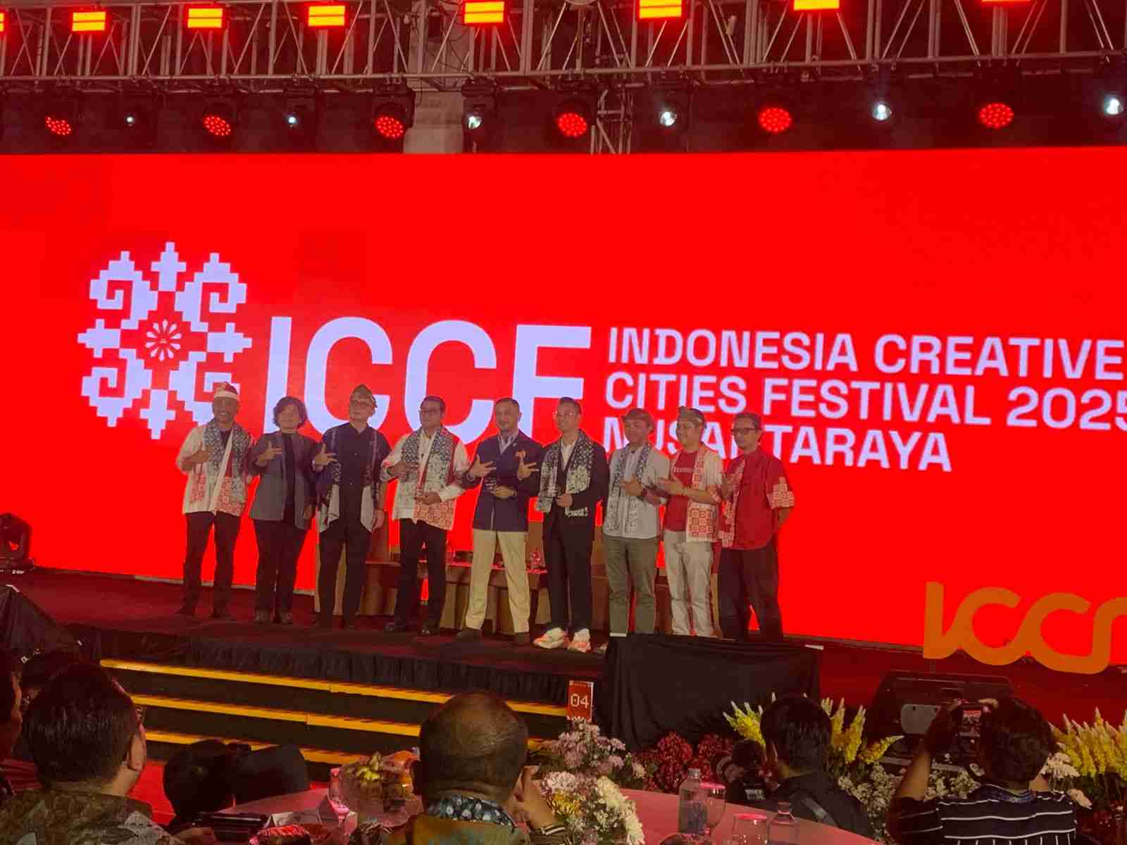 ICCF 2025 di Kota Malang: Nusantaraya Jadi Simbol Kolaborasi Kreatif Menuju Indonesia Maju ICCF 2025 di Kota Malang: Nusantaraya Jadi Simbol Kolaborasi Kreatif Menuju Indonesia Maju