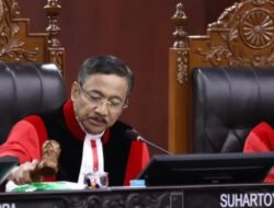 MK Putuskan Polisi Aktif Tak Boleh Rangkap Jabatan Sipil, Harus Mundur atau Pensiun