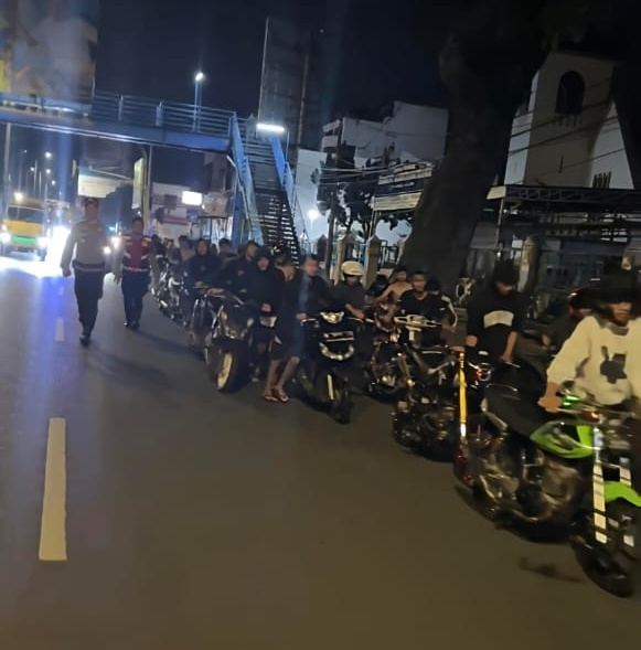 Patroli Blue Light Polresta Malang Kota: Ratusan Pembalap Liar Kabur, 111 Motor Disita dalam Semalam Patroli Blue Light Polresta Malang Kota: Ratusan Pembalap Liar Kabur, 111 Motor Disita dalam Semalam