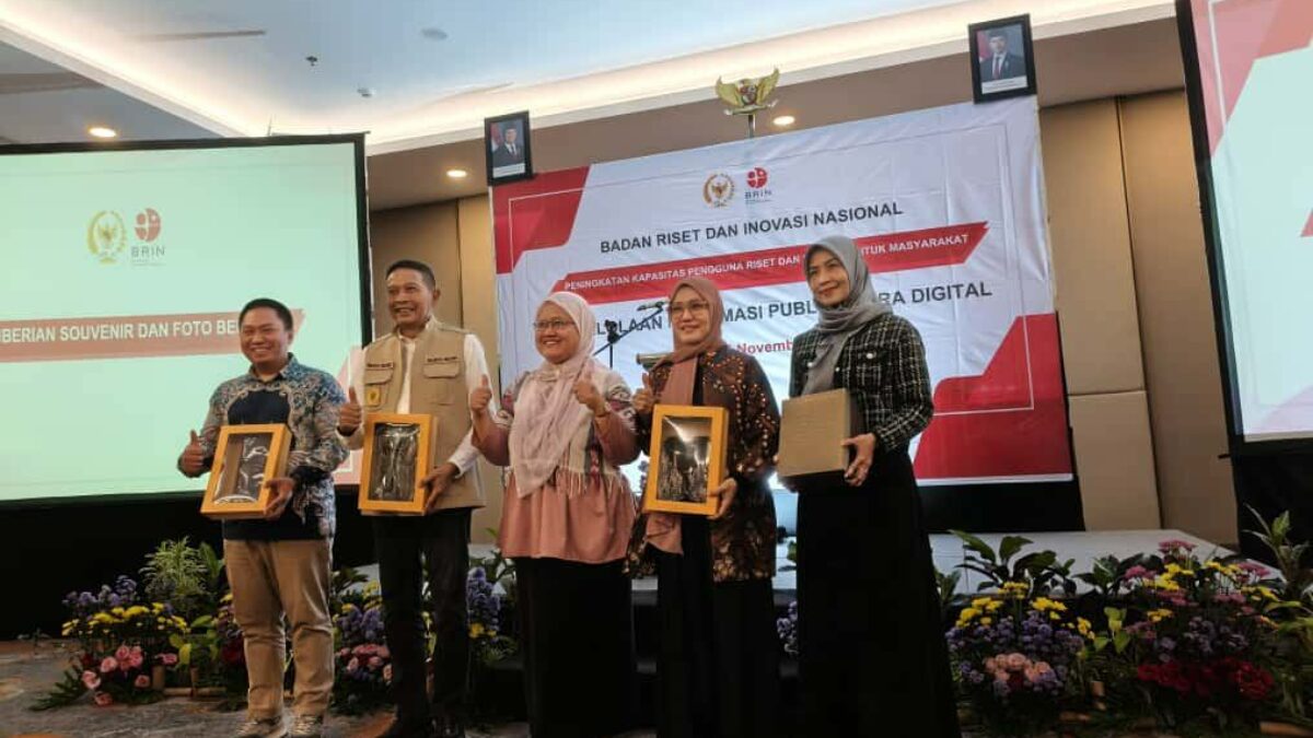 Pelatihan BRIN Hasilkan Peta Masalah Literasi Digital Warga Malang : Akses Ada, Pemahaman Masih Rendah Pelatihan BRIN Hasilkan Peta Masalah Literasi Digital Warga Malang : Akses Ada, Pemahaman Masih Rendah